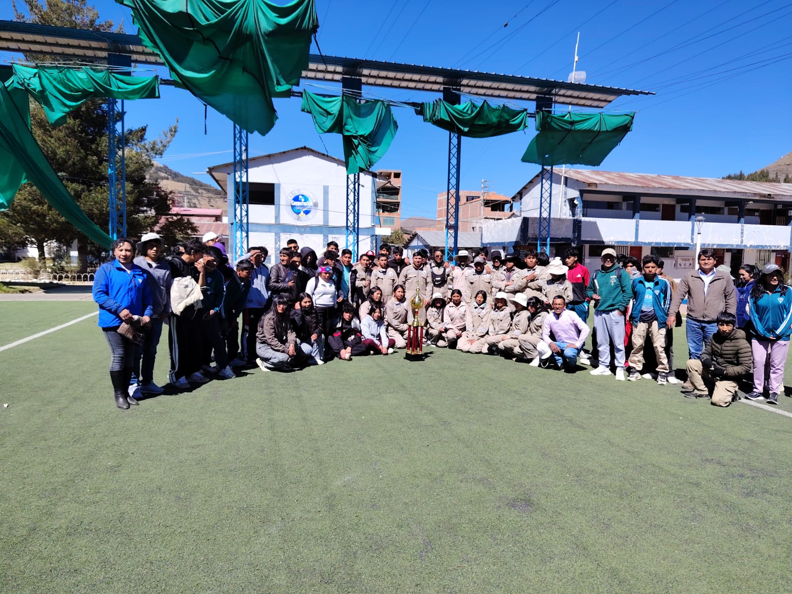 Orgullo institucional